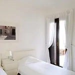 Infinity House - Kea Rent - Luxury Seaside Private On Request *