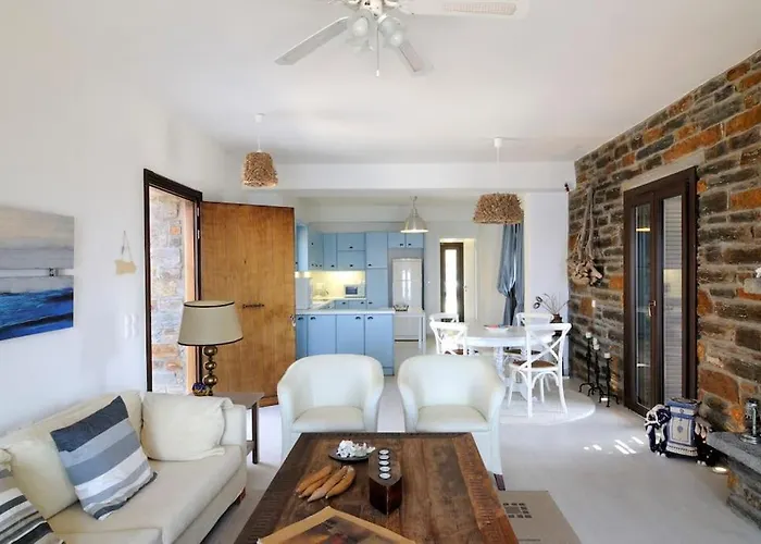 Infinity House - Kea Rent - Luxury Seaside Private On Request Píszesz