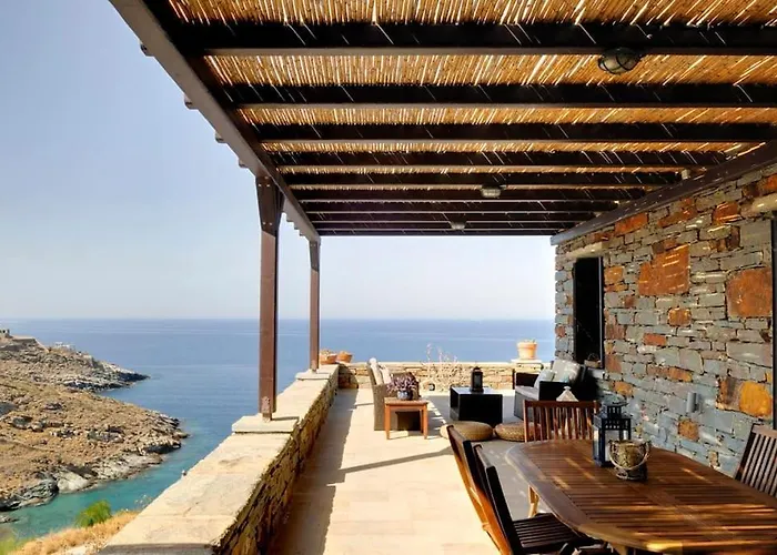 Infinity House - Kea Rent - Luxury Seaside Private On Request